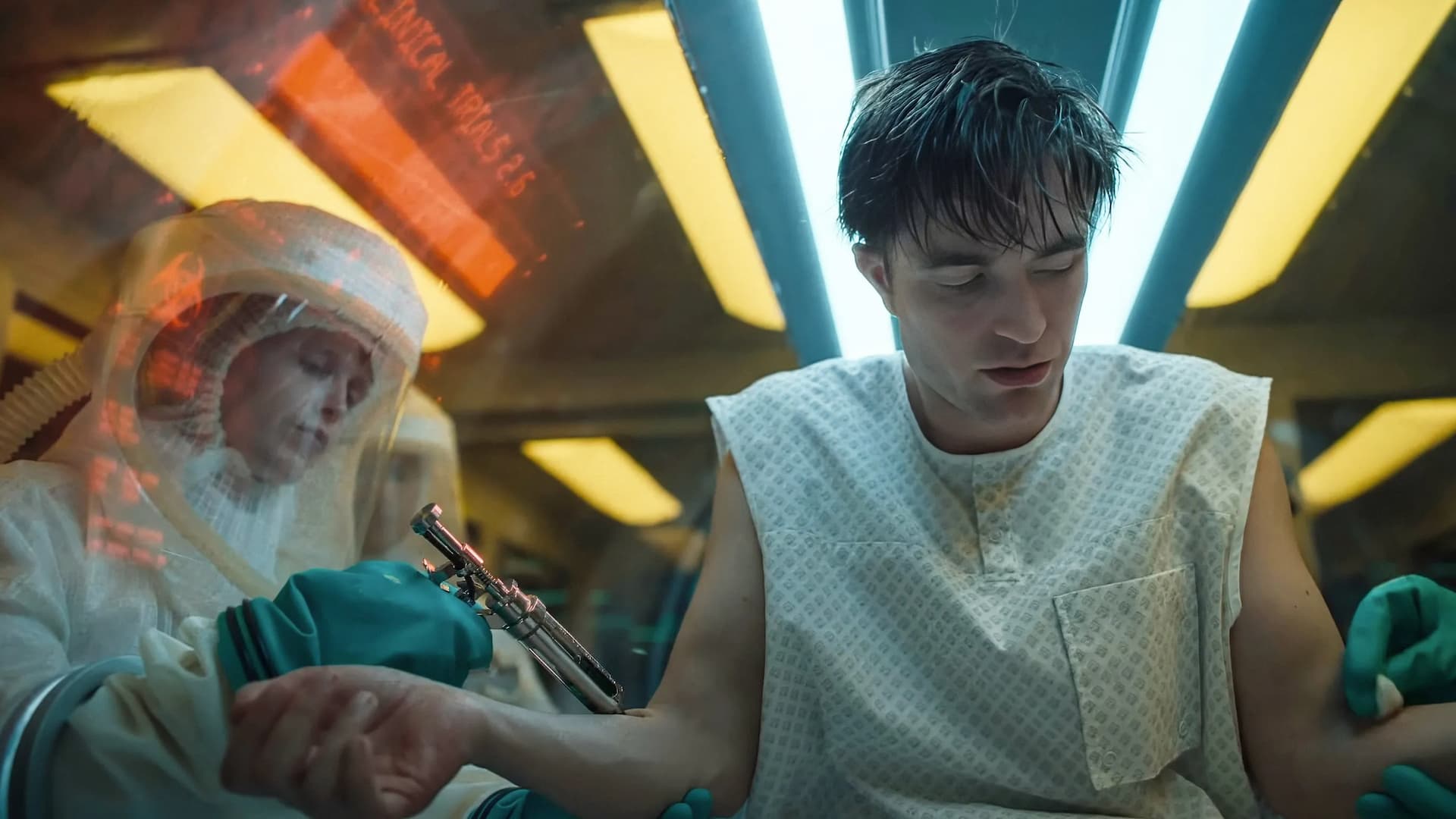 Рецензия на фильм «Микки 17». Deaddinos - изображение 1
