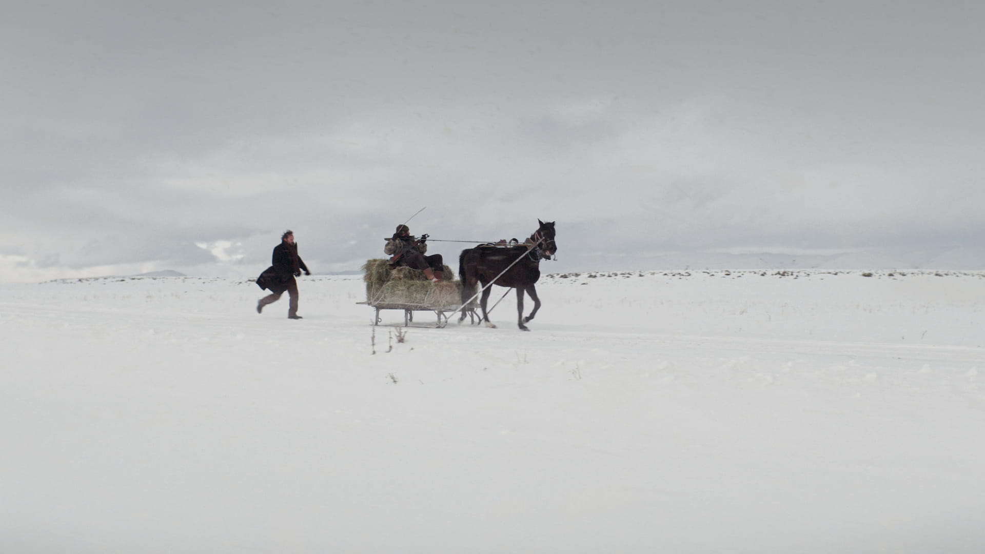 Рецензия на фильм «О сухой траве». Deaddinos - изображение 1
